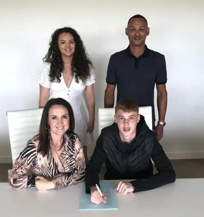 Cole Palmer ha molto sostegno da parte della sua famiglia
